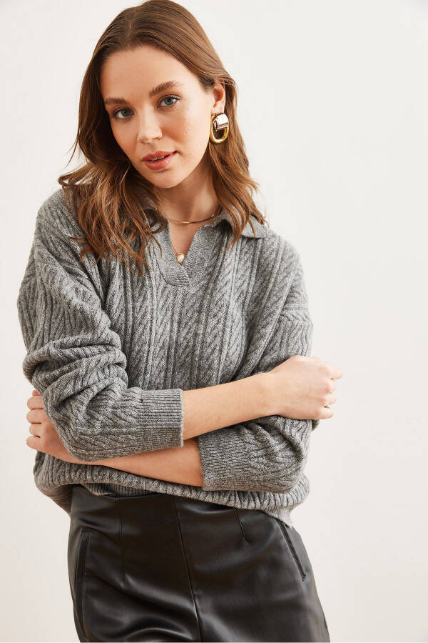 Women's Anthracite Polo Collar Cable Knit Sweater KZK-19000881 - 5