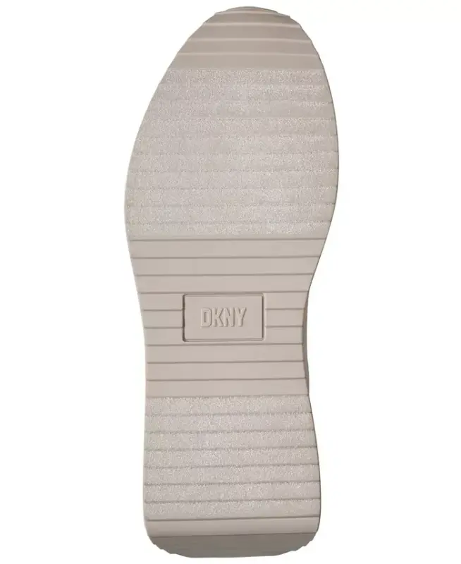 Women's Aranae Lace-Up Sneakers - 5