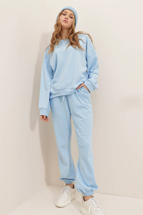 Women's Baby Blue Crew Neck Elastic Waist & Cuff Two-Thread Basic Tracksuit ALC-507-669-001 - 5