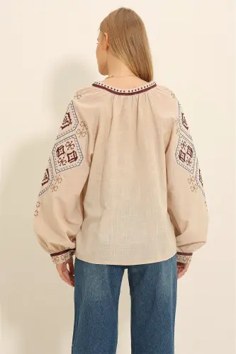 Women's Beige Balloon Sleeve Embroidered Collarless Shirt ALC-X11290 - 4
