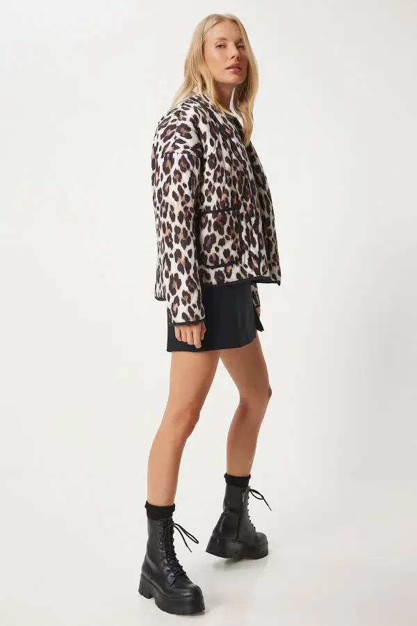 Women's Beige Black Leopard Print Pocket Quilted Jacket NT00433 - 2