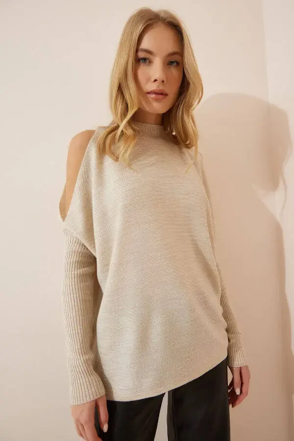 Women's Beige Cut Out Detailed Oversize Knit Sweater AS00015 - 3
