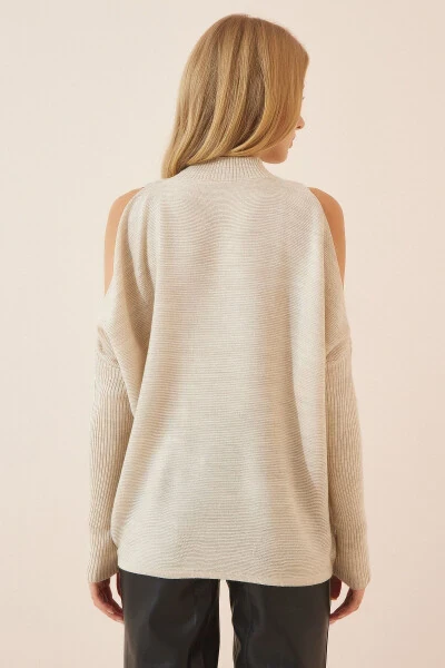 Women's Beige Cut Out Detailed Oversize Knit Sweater AS00015 - 4