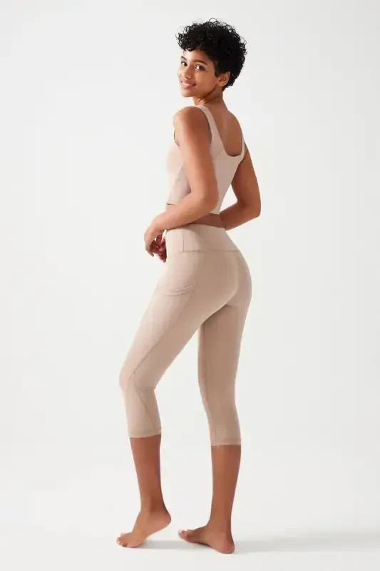 Women's Beige High Waist Shaping Double Pocket Capri Leggings - 5