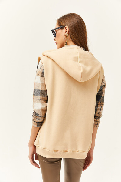 Women's Beige Kangaroo Pocket Hooded Fleece Oversized Vest - 6