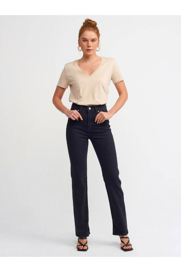 Women's Beige V-Neck Basic T-shirt - 4