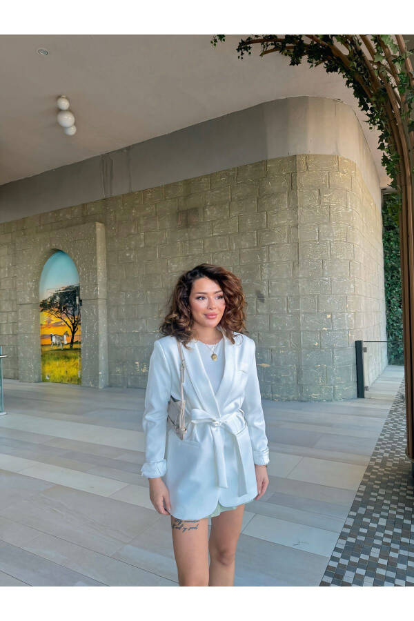 Women's Belted Blazer Jacket - 4