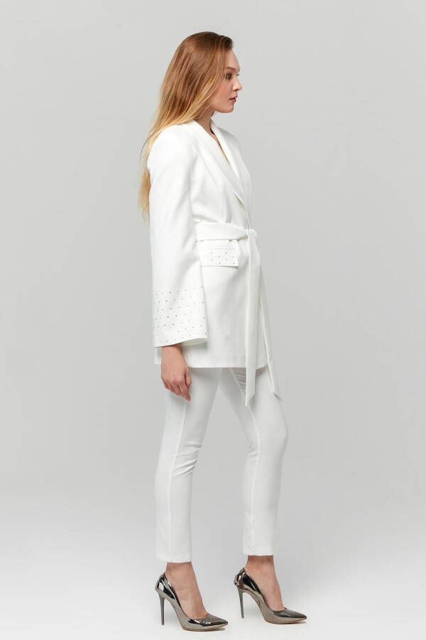 Women's Belted Pocket and Stone Detailed Wide Sleeve Jacket WHITE - 5