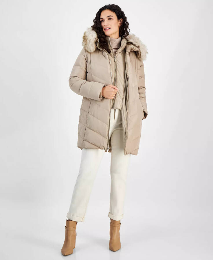 Women's Bibbed Faux-Fur-Trim Hooded Puffer Coat Taupe - 4