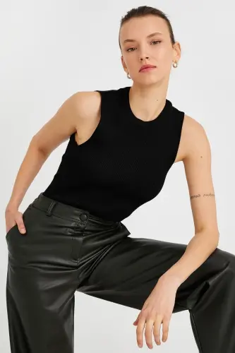 Women's Bike Collar Tank Top 2sak30003ht - 1