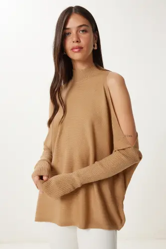 Women's Biscuit Cut Out Detailed Oversize Knitwear Sweater AS00015-Biscuit - HAPPINESS İSTANBUL (1)