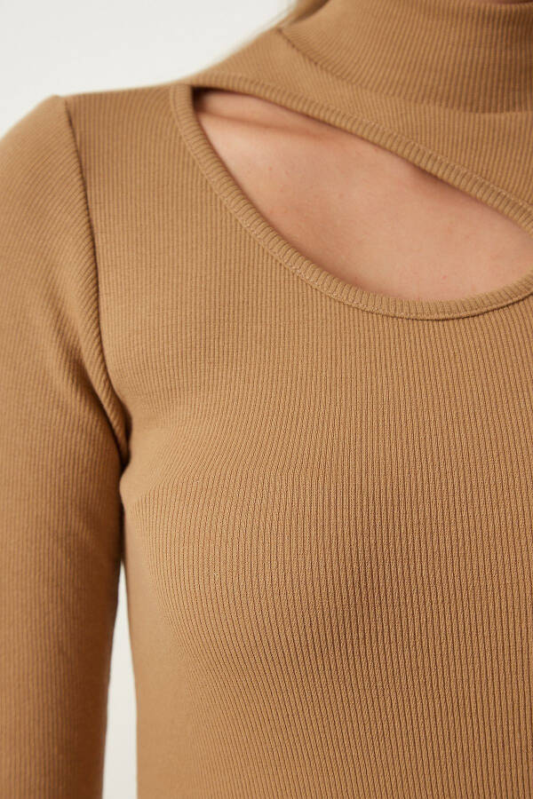 Women's Biscuit Cut Out Detailed Ribbed Knit Blouse GT00065 - 4