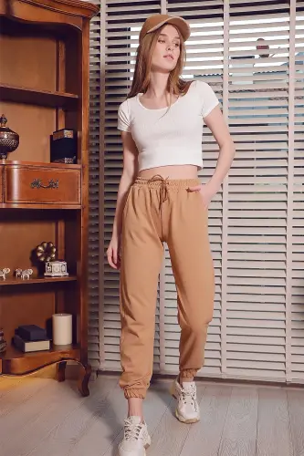 Women's Biscuit Elastic Waist and Hem Basic Sweatpants ALC-X5902-BISCUIT - TREND ALAÇATI STILI (1)