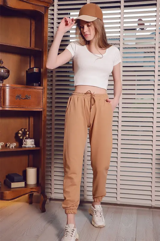 Women's Biscuit Elastic Waist and Hem Basic Sweatpants ALC-X5902-BISCUIT - 3