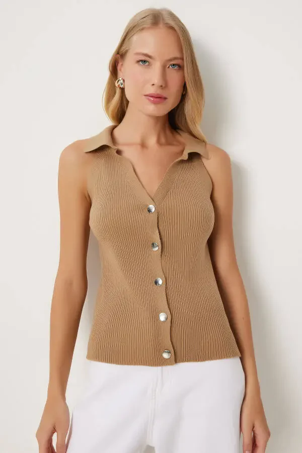Women's Biscuit Polo Neck Ribbed Knitted Vest FN03302 - 3