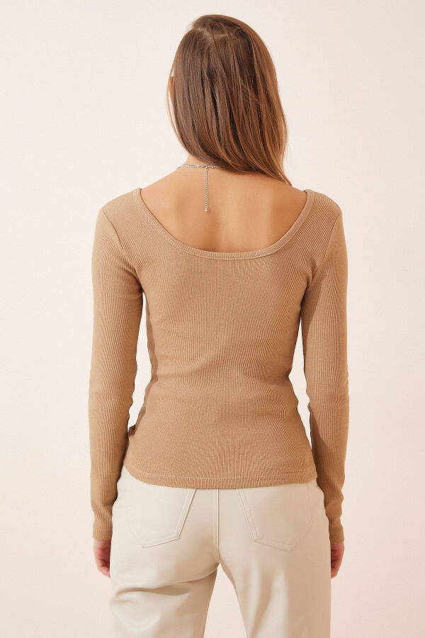 Women's Biscuit U-Neck Ribbed Knit Blouse GT00212 - 4