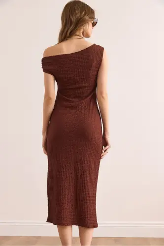 Women's Bitter Coffee One Shoulder Textured Midi Dress CLO-19 - OLALOOK (1)