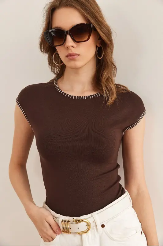 Women's Bitter Coffee Stitched Detailed Soft Touch Flexible Blu - 2