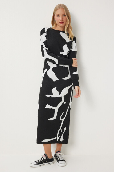 Women's Black and White Patterned Long Knit Dress JG00001 - HAPPINESS İSTANBUL