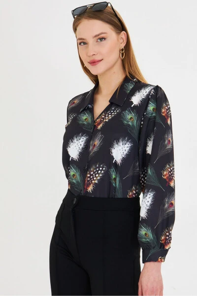 Women's Black and White V-Neck Balloon Sleeve Patterned Shirt 