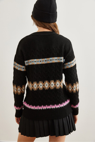 Women's Black Baklava Pattern Cable Knit Sweater KZK-19000907 - 6