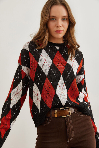 Women's Black Baklava Patterned Crop Knitted Sweater KZK-19000910 - OLALOOK