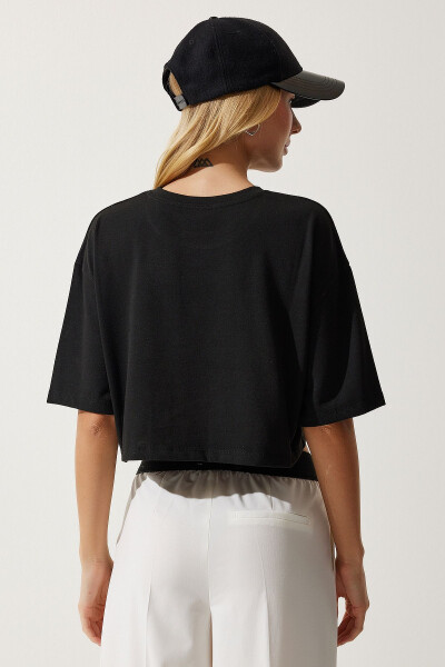 Women's Black Basic Crop Knit T-Shirt RG00008 - 9