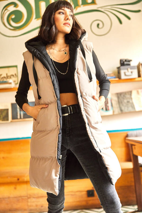 Women's Black Beige Double-Sided Padded Hooded Woven Vest YLK-19000013 - 5