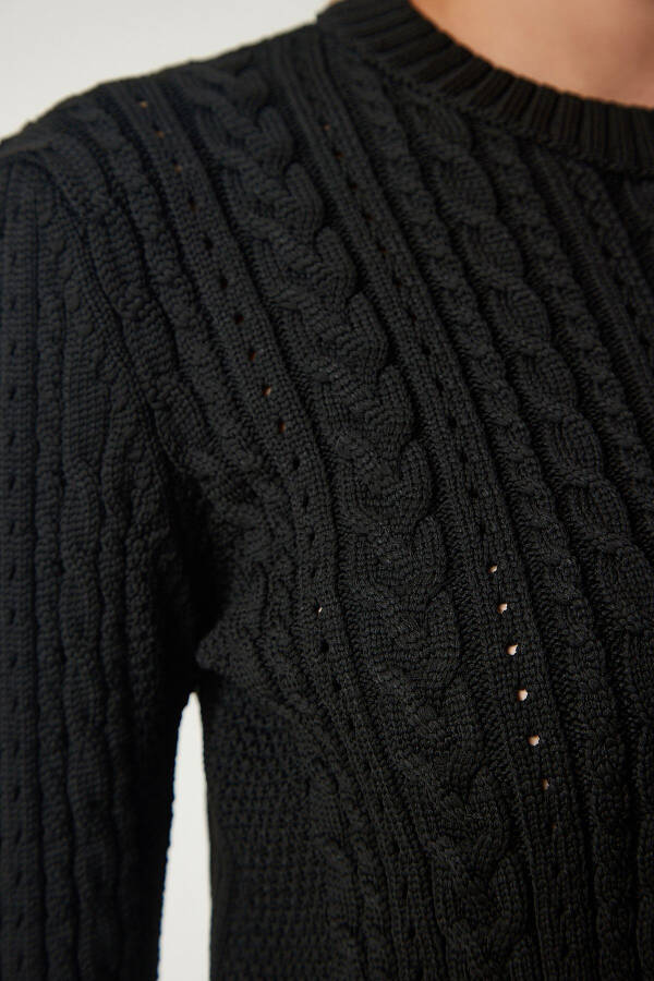 Women's Black Bicycle Collar Knitted Motif Crop Knitwear - 5