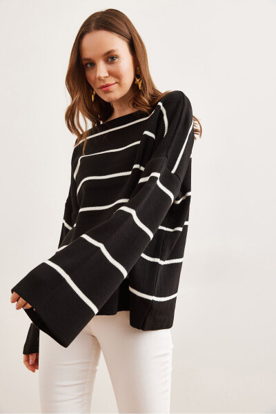 Women's Black Boat Neck Striped Loose Knitted Sweater KZK-19000921 - 2