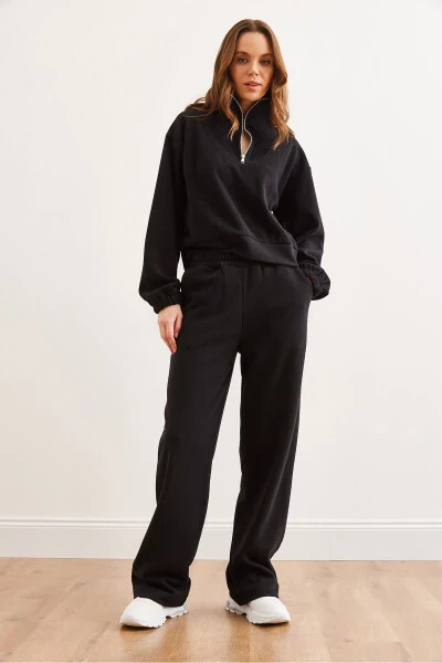 Women's Black Bottom-Up Polo Collar Sweatshirt Set TKM-19000324 - OLALOOK (1)