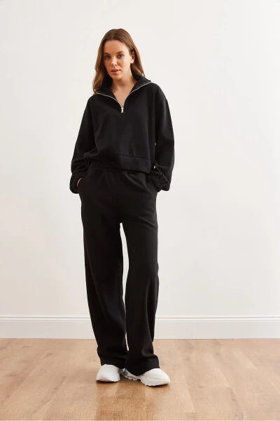 Women's Black Bottom-Up Polo Collar Sweatshirt Set TKM-19000324 - 4