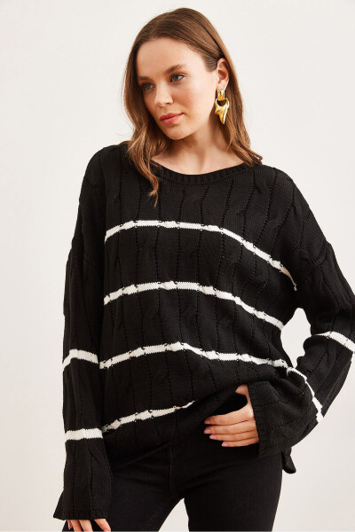 Women's Black Braid Knitted Sweater with Line Details - 3