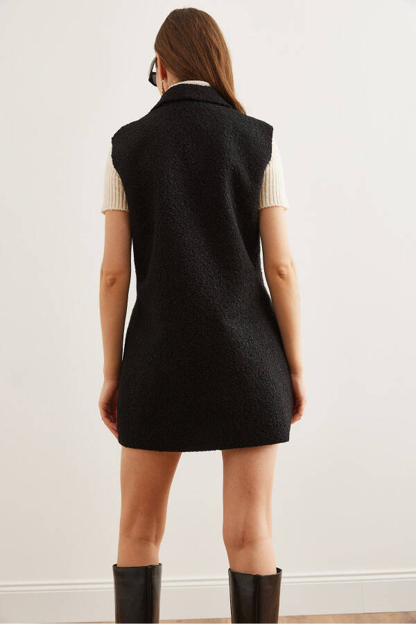 Womens Black Button Pocket Boucle Vest - 8