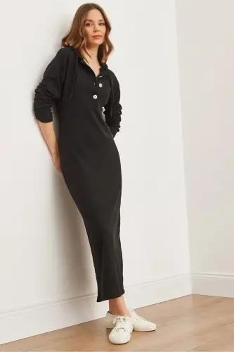 Women's Black Buttoned Hooded Oversize Ribbed Maxi 