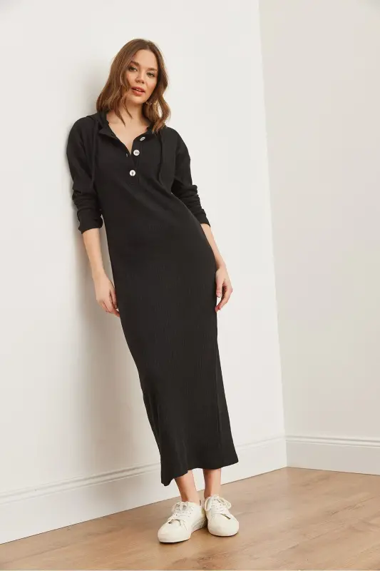 Women's Black Buttoned Hooded Oversize Ribbed Maxi - 4