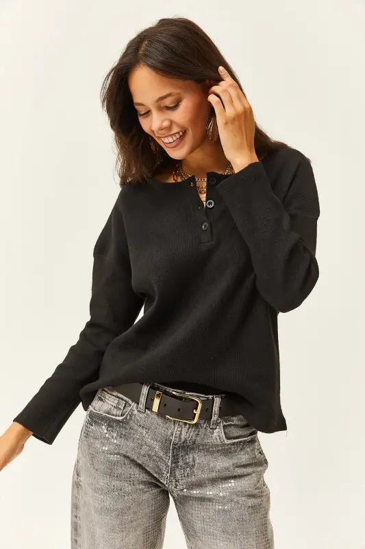 Women's Black Buttoned Plushy Relaxed Fit Sweater KZK-19000721-Black - 4