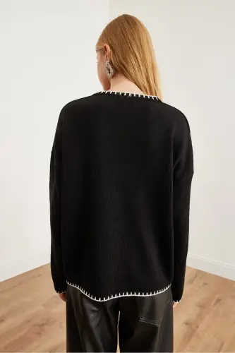 Women's Black Collar and Pocket Detailed Knitted Sweater KZK-19000810-Black - 6