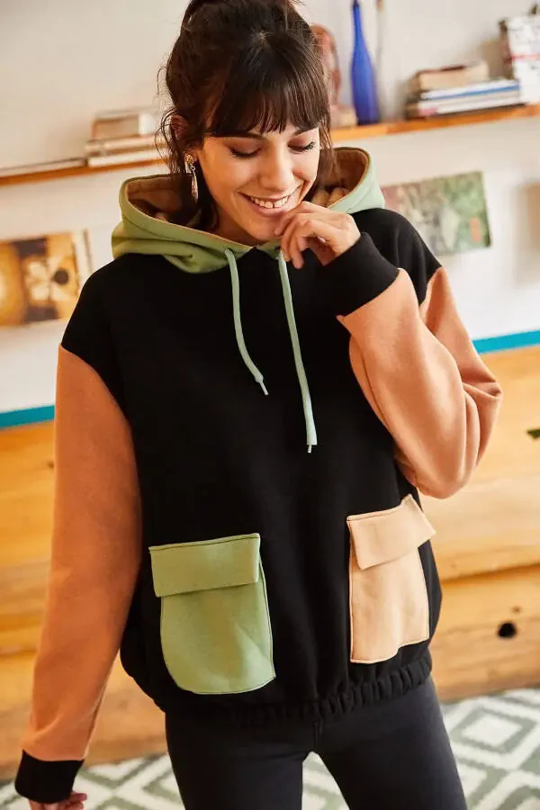 Women's Black Color Block Fleece Sweatshirt SWT-19000327 - 5