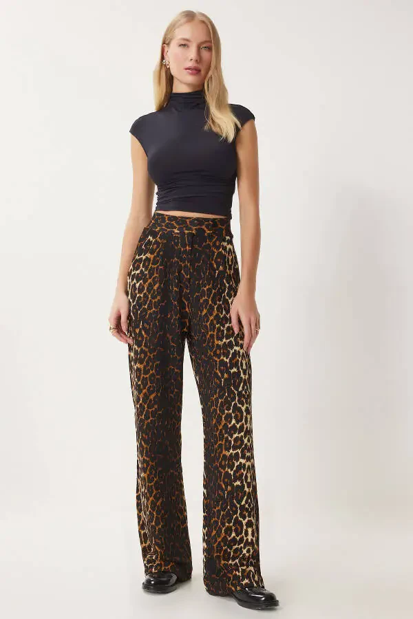 Women's Black Cream Waist Hook and Loop Casual Woven Trousers RV00150 - 1