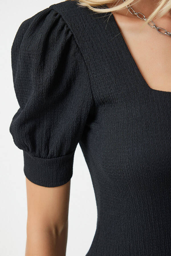 Women's Black Crew Neck Balloon Sleeve Knit Blouse DD01051 - 4