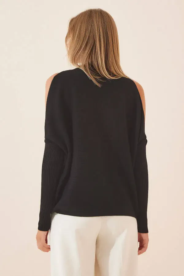 Women's Black Cut Out Detail Oversized Knit Sweater AS00015 - 3