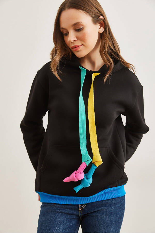 Women's Black Drawstring Hooded Thistle Sweatshirt SWT-19000710 - 4