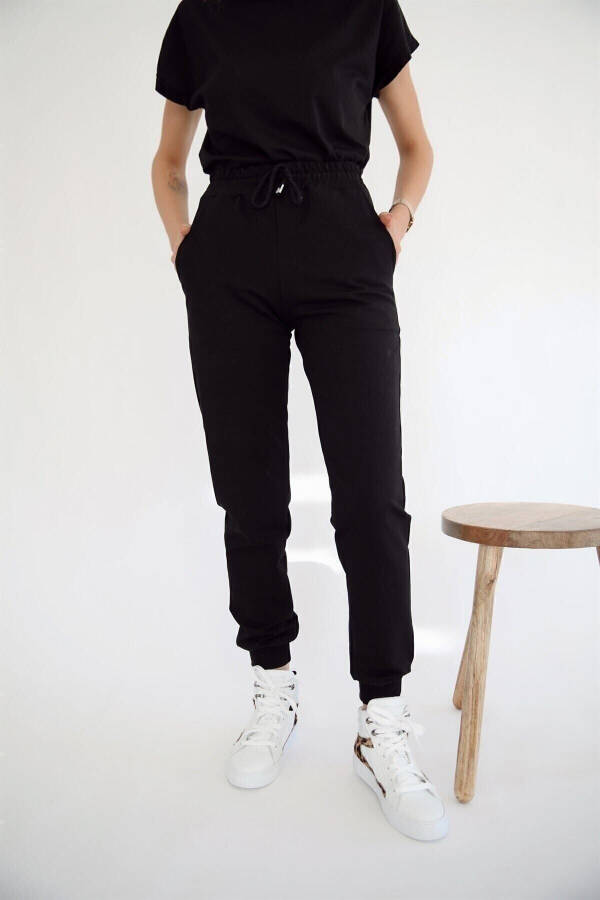 Women's Black Elastic-Cuff Tracksuit Bottoms - 6