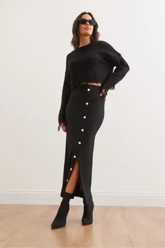 Women's Black Elastic Waist Buttoned Slit Long Skirt - 3
