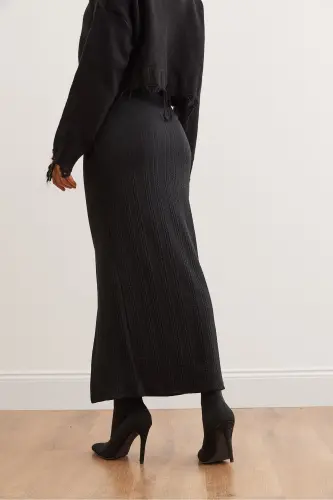 Women's Black Elastic Waist Buttoned Slit Long Skirt - 6