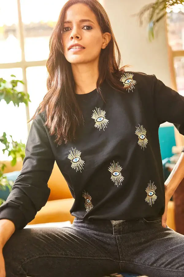 Women's Black Eye Embroidery Seasonal Sweatshirt SWT-19000598 - 3