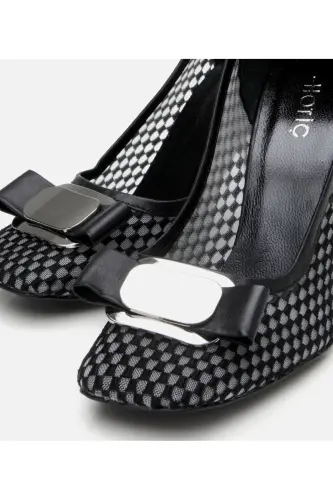 Women's Black Fishnet Stiletto - 3