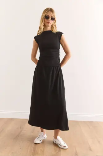 Women's Black Fitted Waist Steel Interlock Dress - OLALOOK (1)