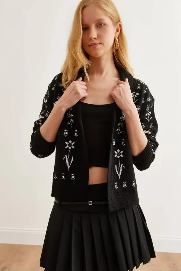 Women's Black Flower Pattern Shawl Collar Knit Cardigan HRK-19000294 - 3